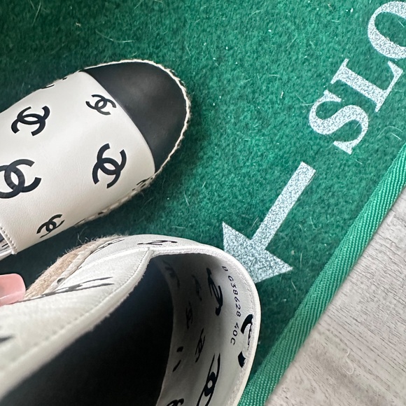 Chanel Espadrilles - Picture 4 of 4